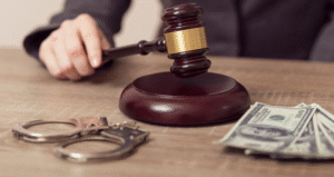 وکیل پایه یک دادگستری